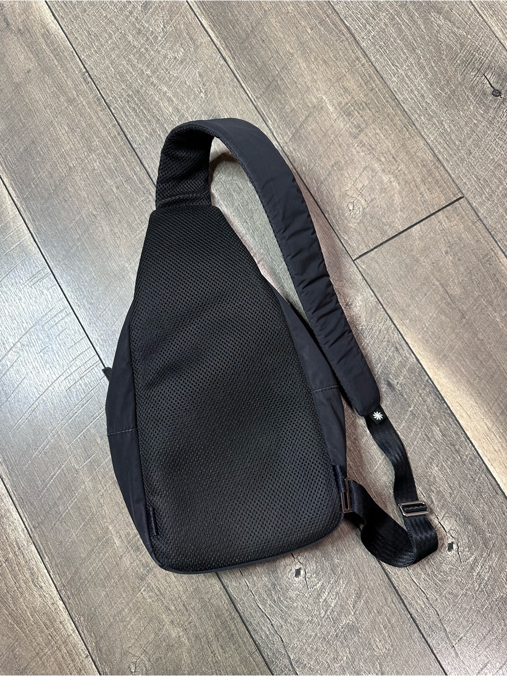 Athleta All About Sling Bag - Picture 8 of 9
